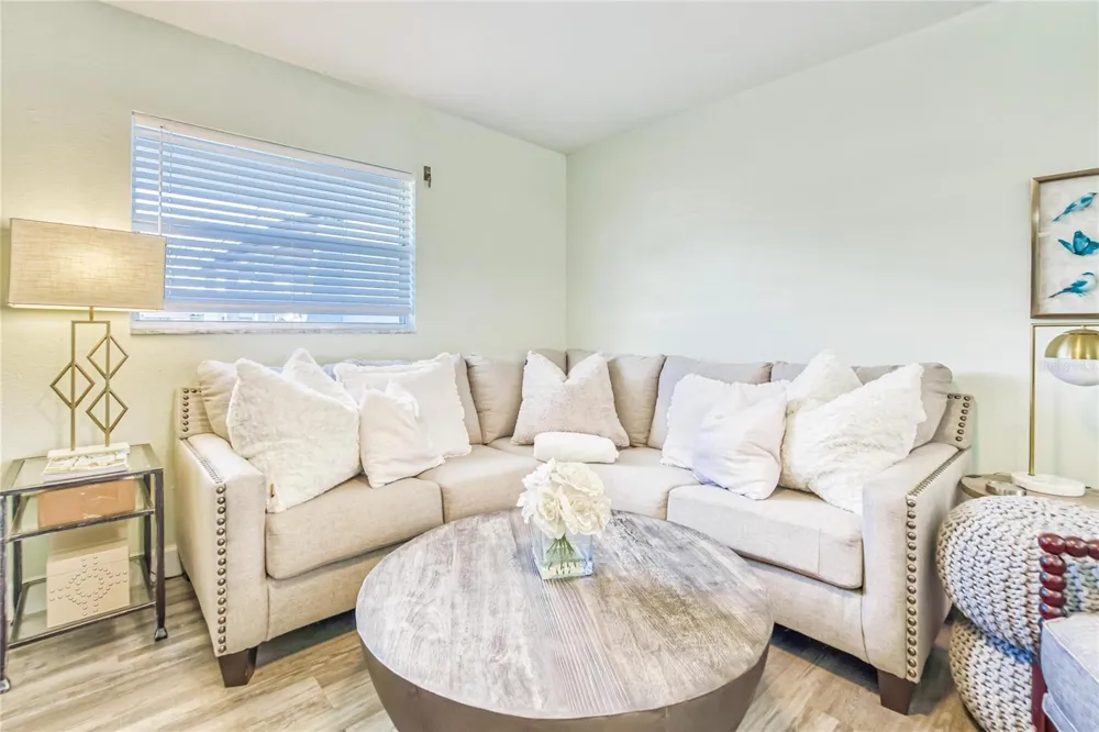 6004 GOLF AND SEA BOULEVARD Apollo Beach, FL 33572