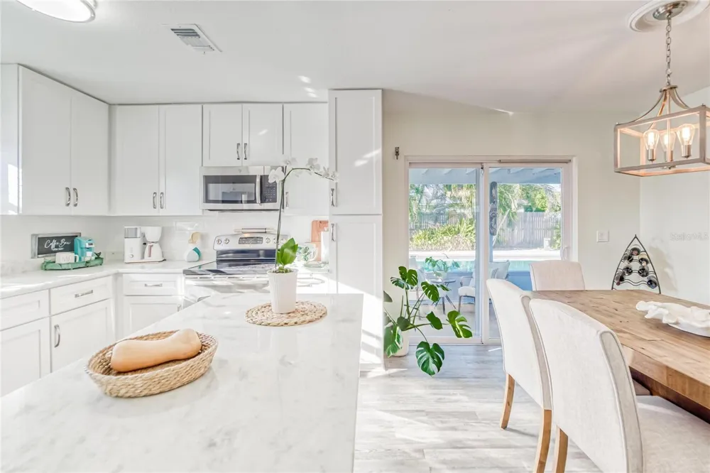 6004 GOLF AND SEA BOULEVARD Apollo Beach, FL 33572