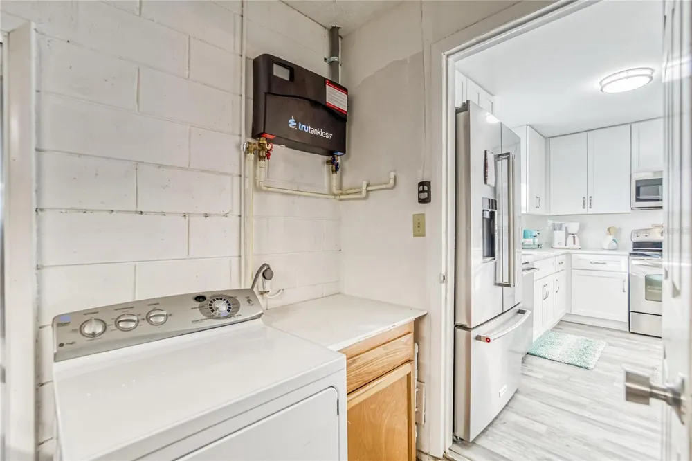 6004 GOLF AND SEA BOULEVARD Apollo Beach, FL 33572