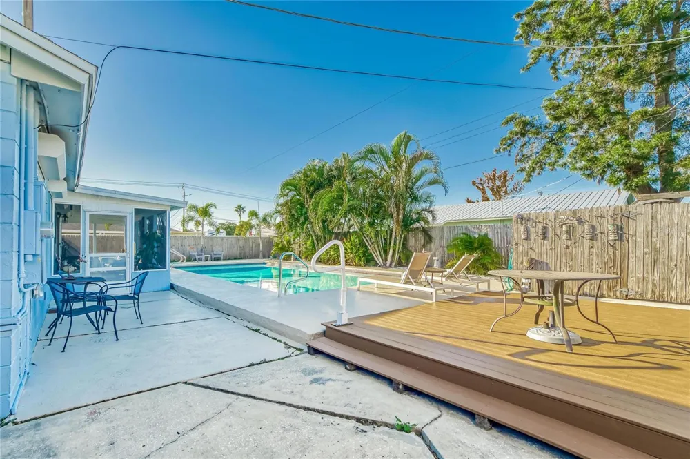 6004 GOLF AND SEA BOULEVARD Apollo Beach, FL 33572