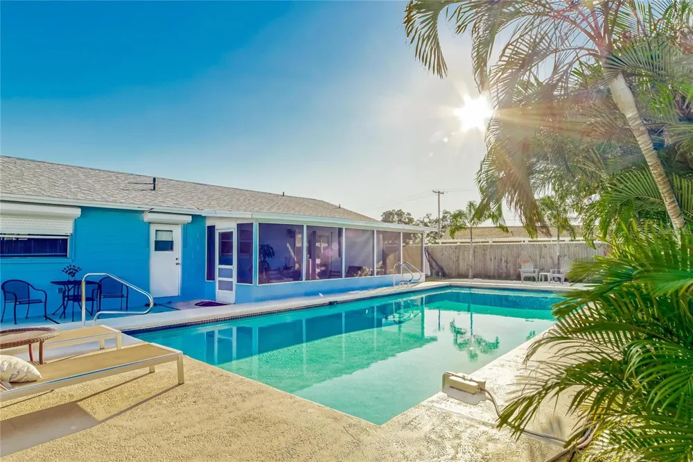 6004 GOLF AND SEA BOULEVARD Apollo Beach, FL 33572
