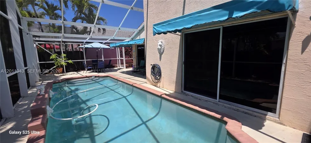 18516 NW 56th Ave Miami Gardens, FL 33055