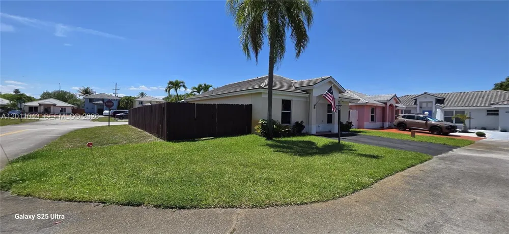 18516 NW 56th Ave Miami Gardens, FL 33055