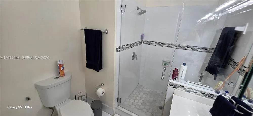 18516 NW 56th Ave Miami Gardens, FL 33055