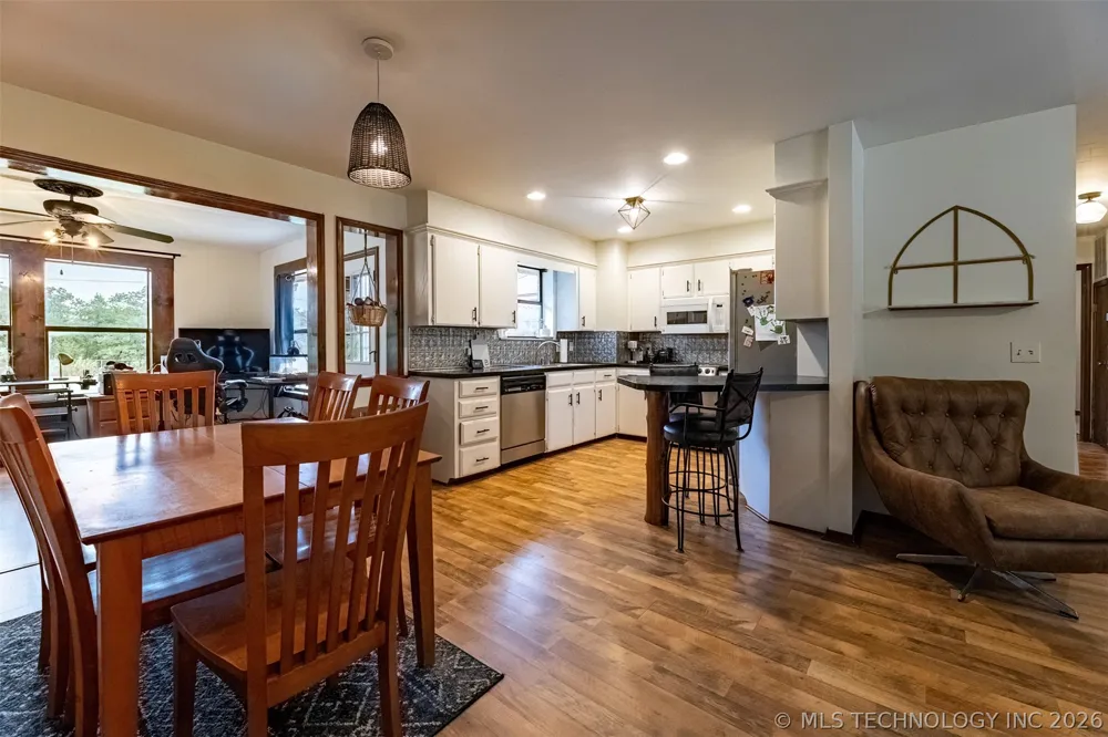 6703 Pecan Road Stillwater, OK 74074