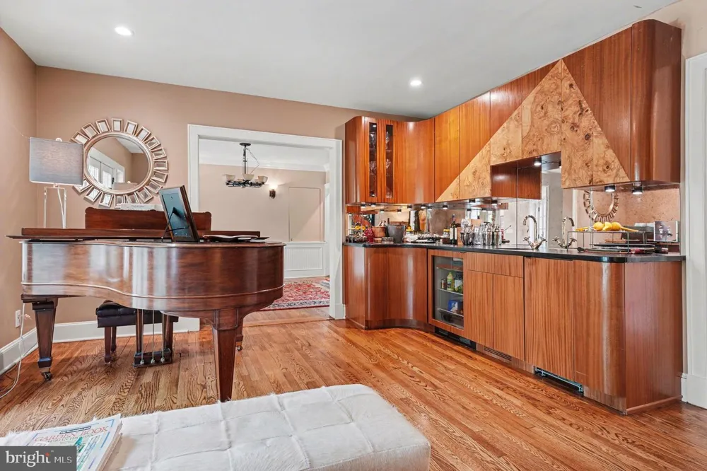 2723 MILL ROAD Doylestown, PA 18902