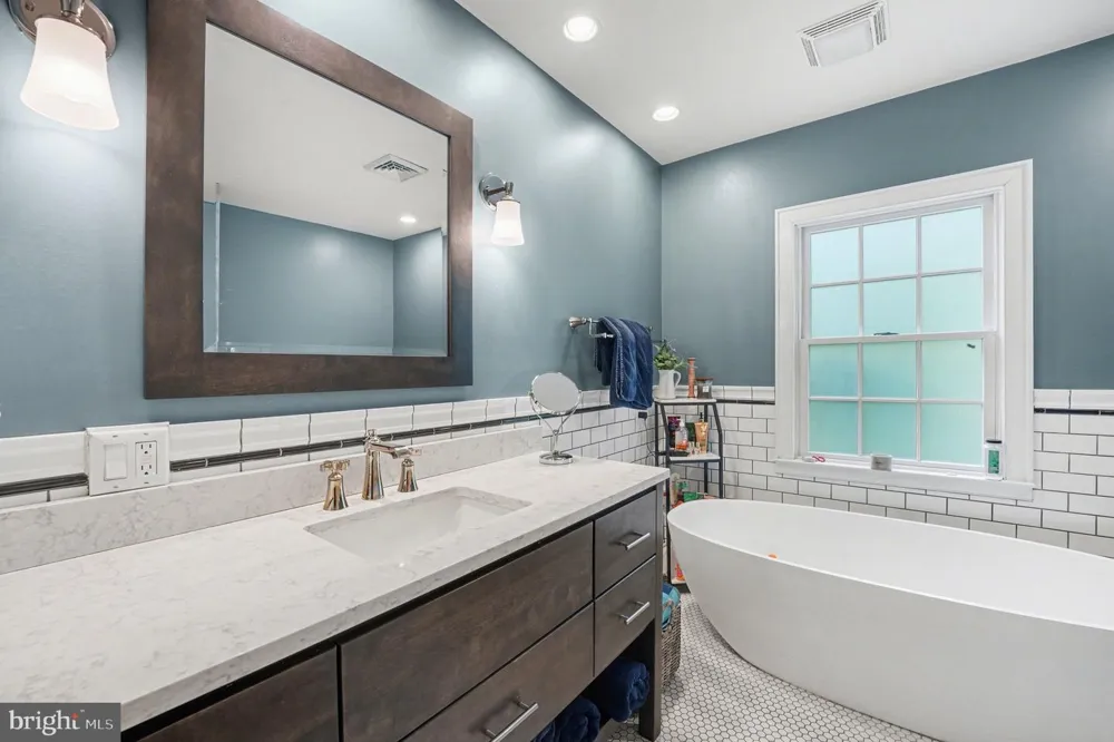 2723 MILL ROAD Doylestown, PA 18902