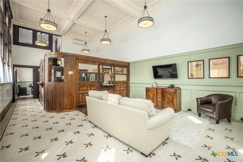 200 E Clark Street Bartlett, TX 76511