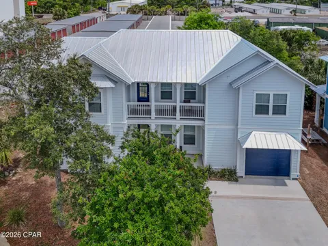 2705 Lagoon Manor Drive