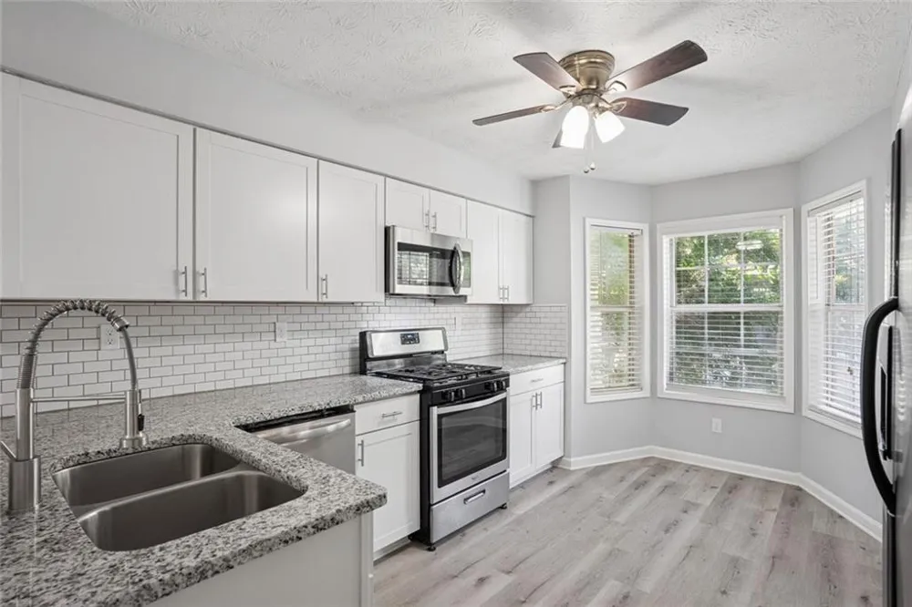 6430 Oakleaf Way Morrow, GA 30260