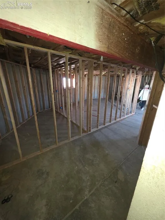 14250 Whistling Hills Lane Colorado Springs, CO 80928