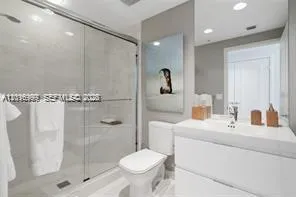 17111 Biscayne Blvd #209 North Miami Beach, FL 33160