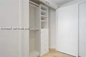 17111 Biscayne Blvd #209 North Miami Beach, FL 33160