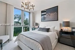 17111 Biscayne Blvd #209 North Miami Beach, FL 33160