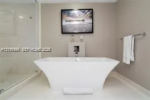 17111 Biscayne Blvd #209 North Miami Beach, FL 33160