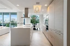 17111 Biscayne Blvd #209 North Miami Beach, FL 33160