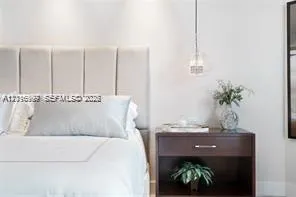 17111 Biscayne Blvd #209 North Miami Beach, FL 33160