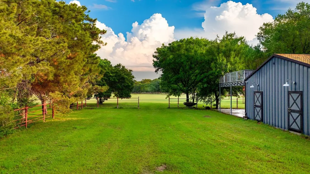 1300 Strader Road Northlake, TX 76247