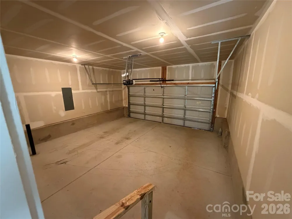 7868 Whispering Stream Drive Sherrills Ford, NC 28673