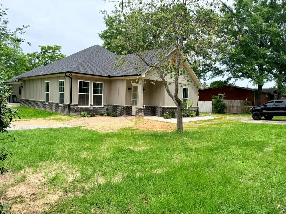 5350 First Street Chandler, TX 75758
