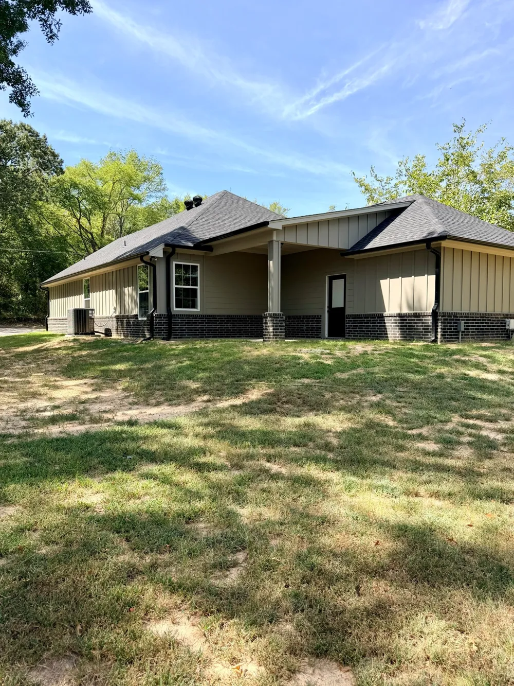 5350 First Street Chandler, TX 75758
