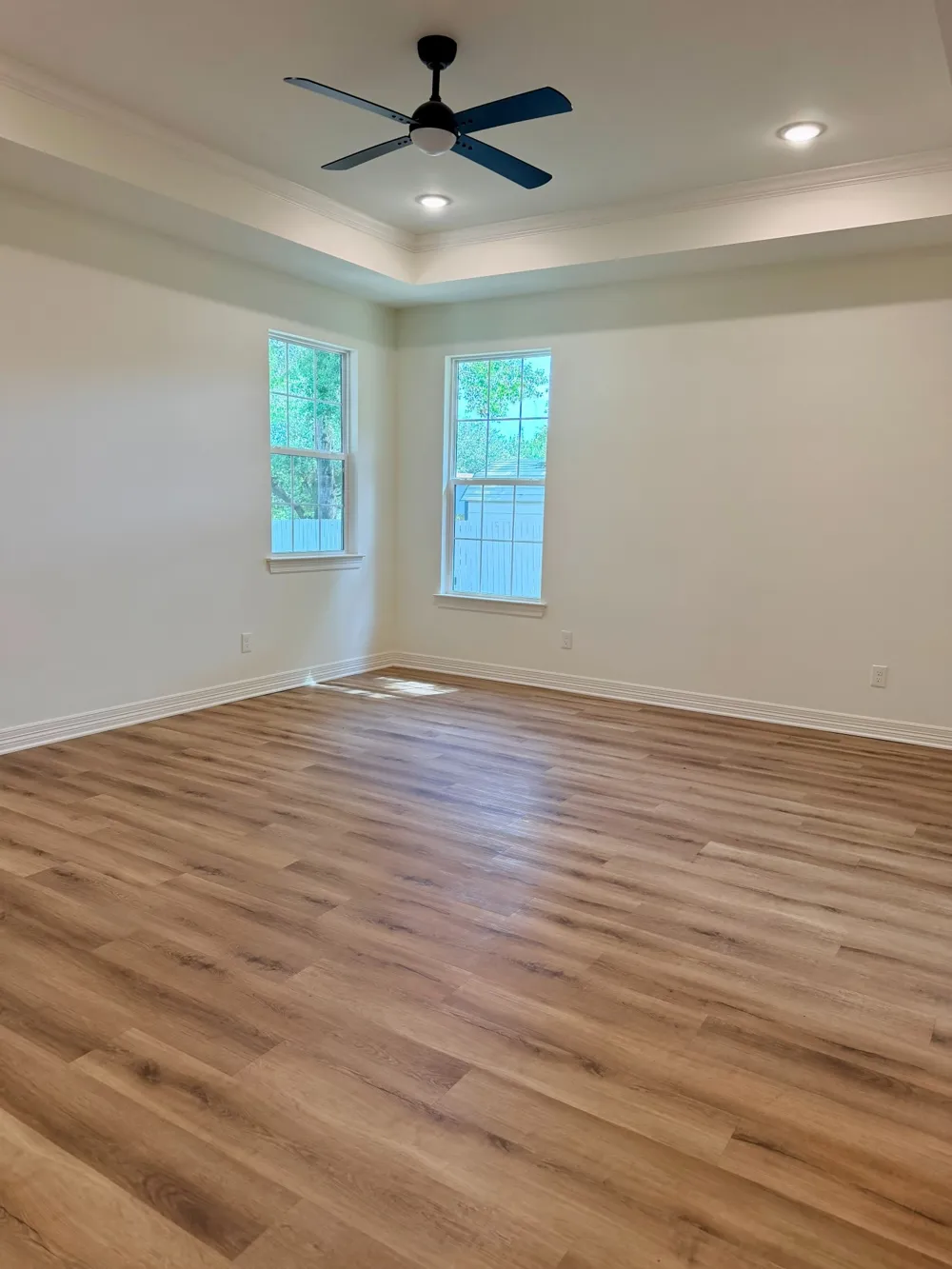 5350 First Street Chandler, TX 75758