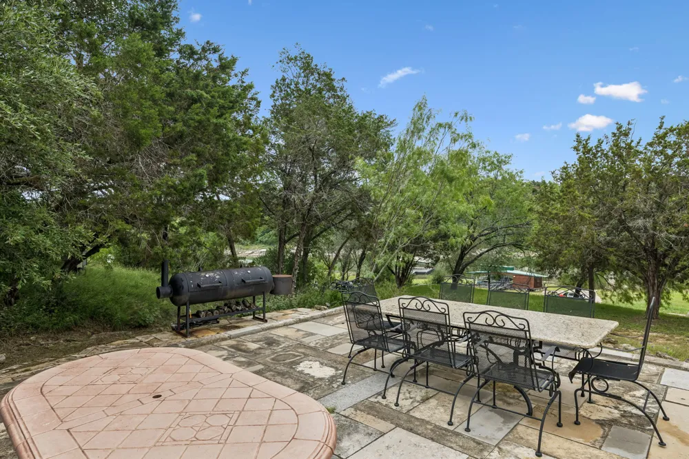 23621 Indian Divide Cove Spicewood, TX 78669