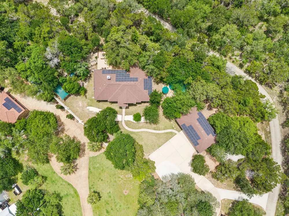 23621 Indian Divide Cove Spicewood, TX 78669