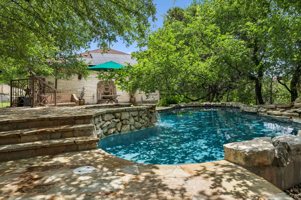 23621 Indian Divide Cove Spicewood, TX 78669