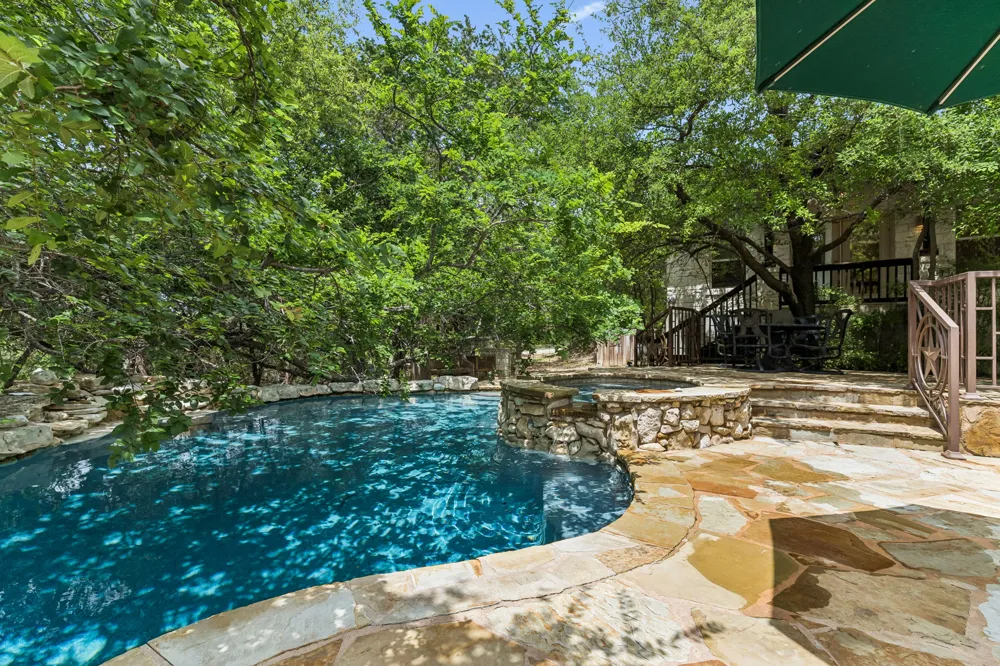 23621 Indian Divide Cove Spicewood, TX 78669
