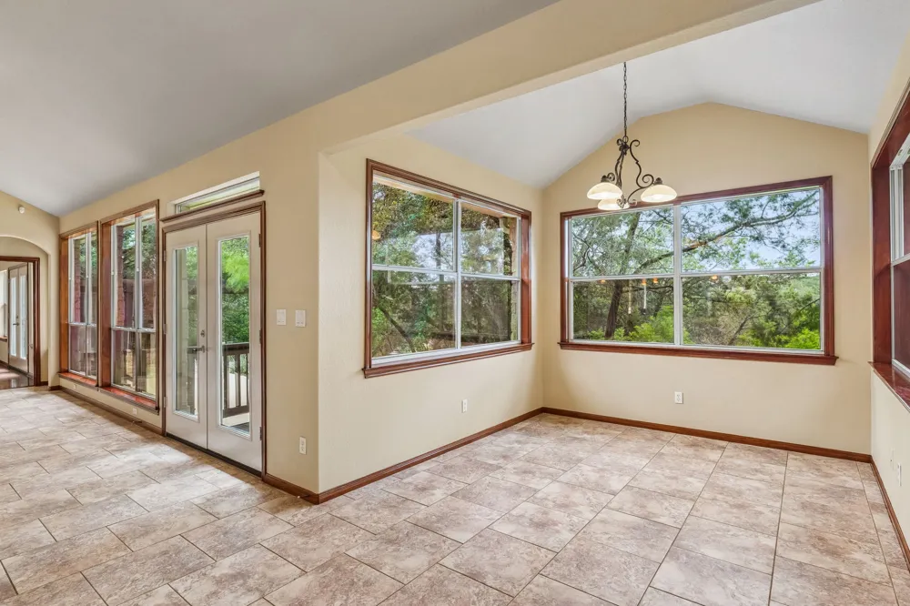 23621 Indian Divide Cove Spicewood, TX 78669
