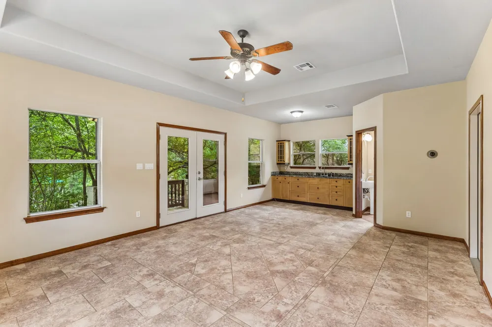 23621 Indian Divide Cove Spicewood, TX 78669