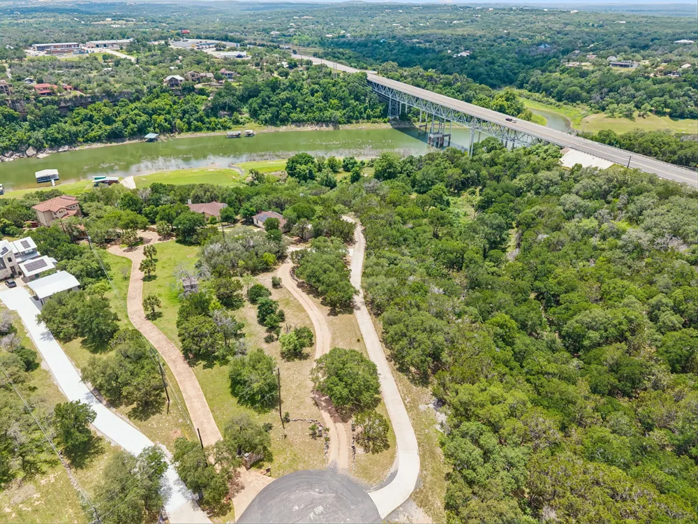 23621 Indian Divide Cove Spicewood, TX 78669