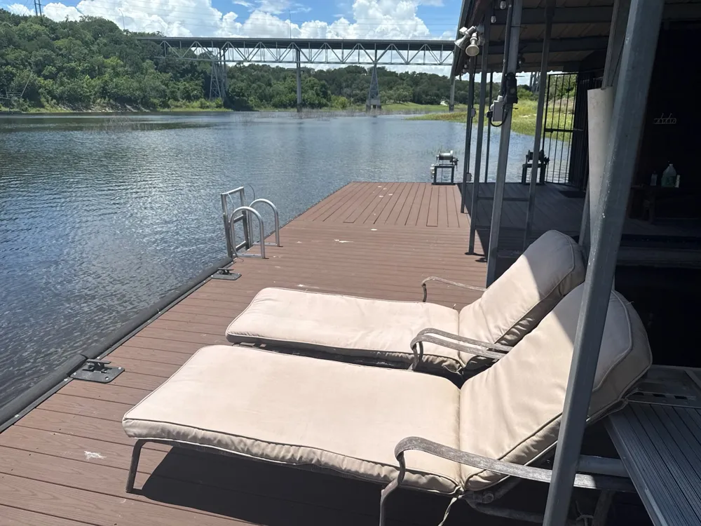 23621 Indian Divide Cove Spicewood, TX 78669