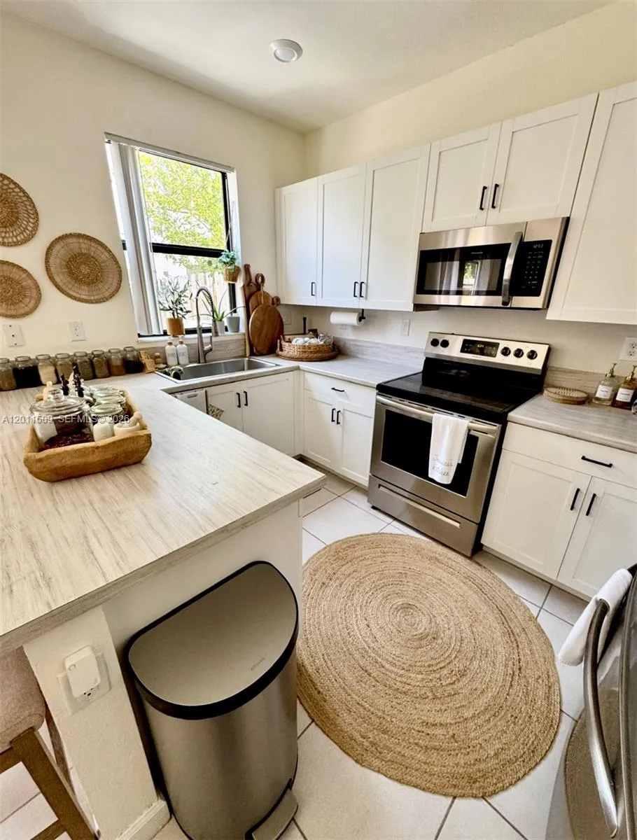21443 NE 2nd Path #21443 Miami, FL 33179