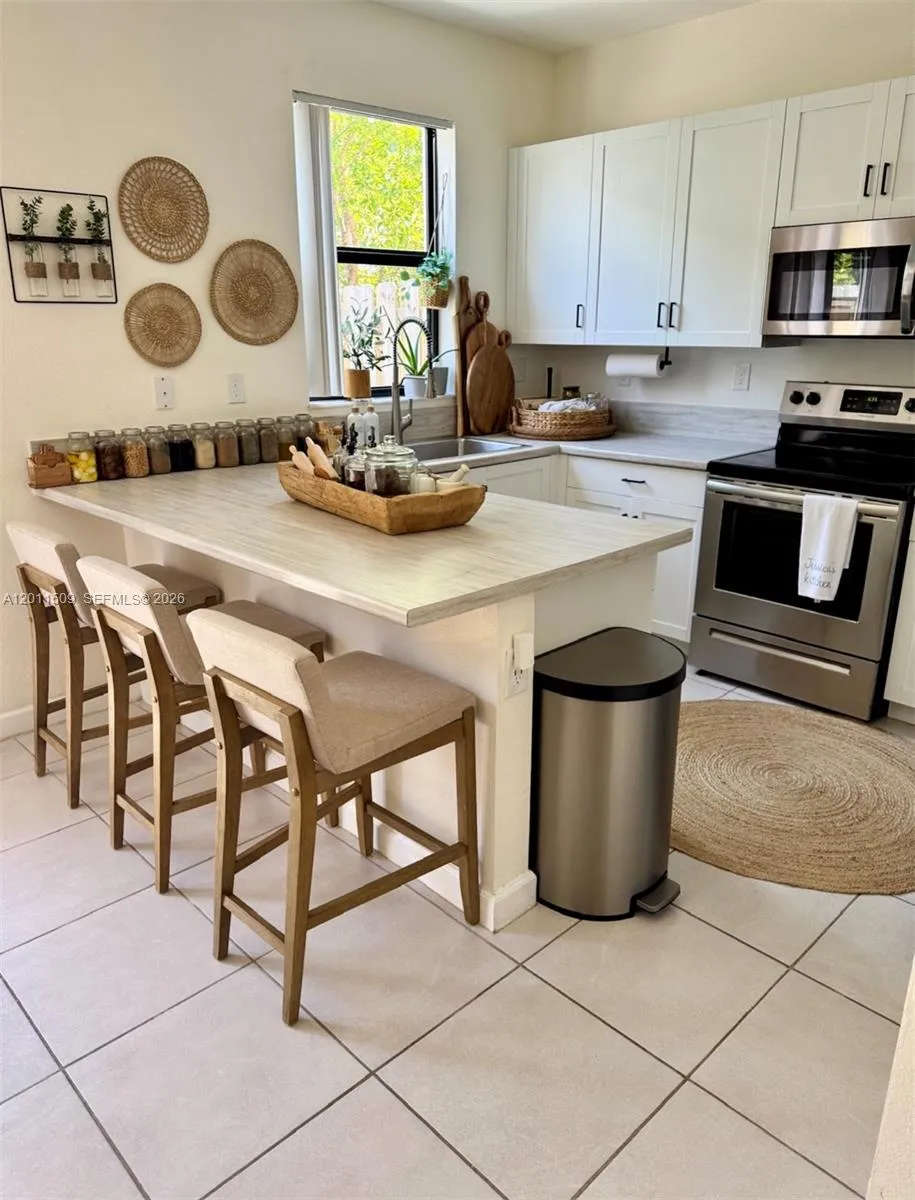 21443 NE 2nd Path #21443 Miami, FL 33179