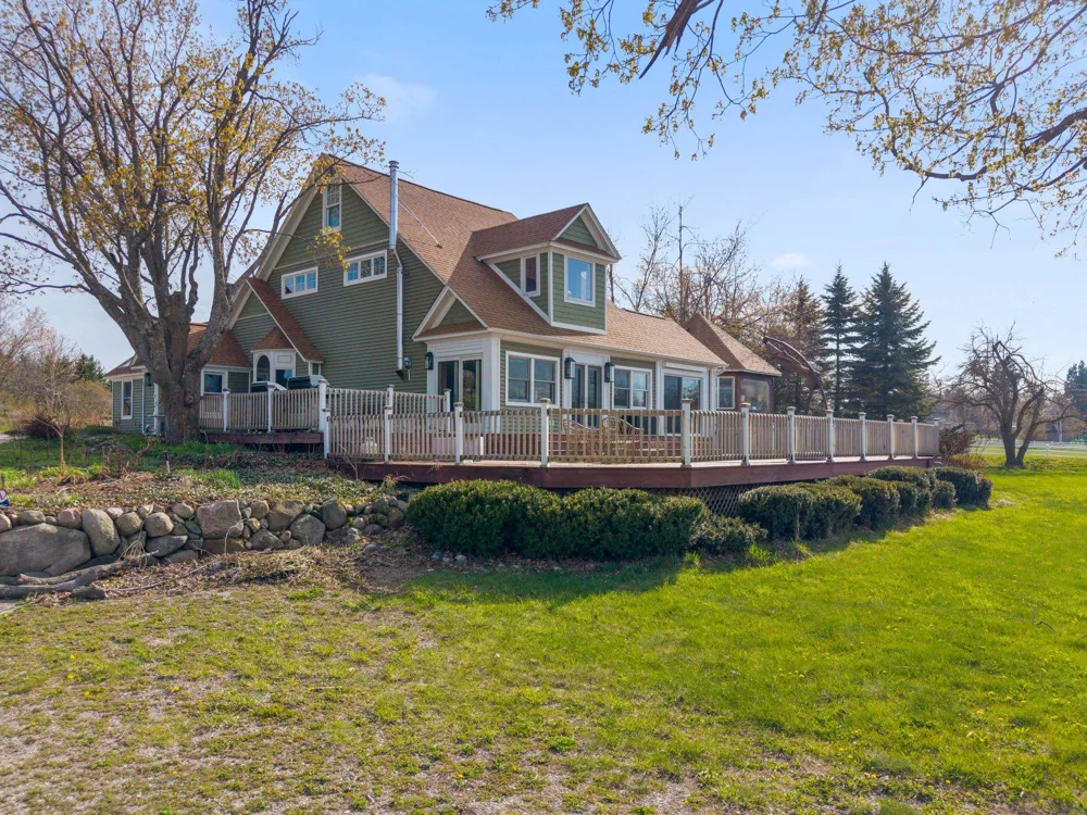 2035 W Sheridan Road Resort Township, MI 49770