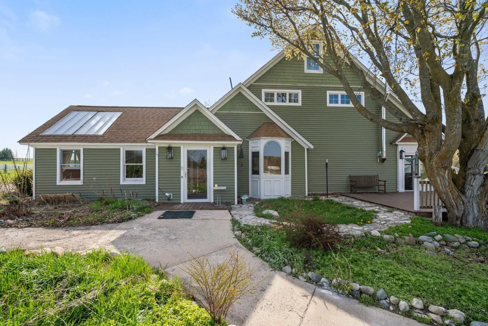 2035 W Sheridan Road Resort Township, MI 49770