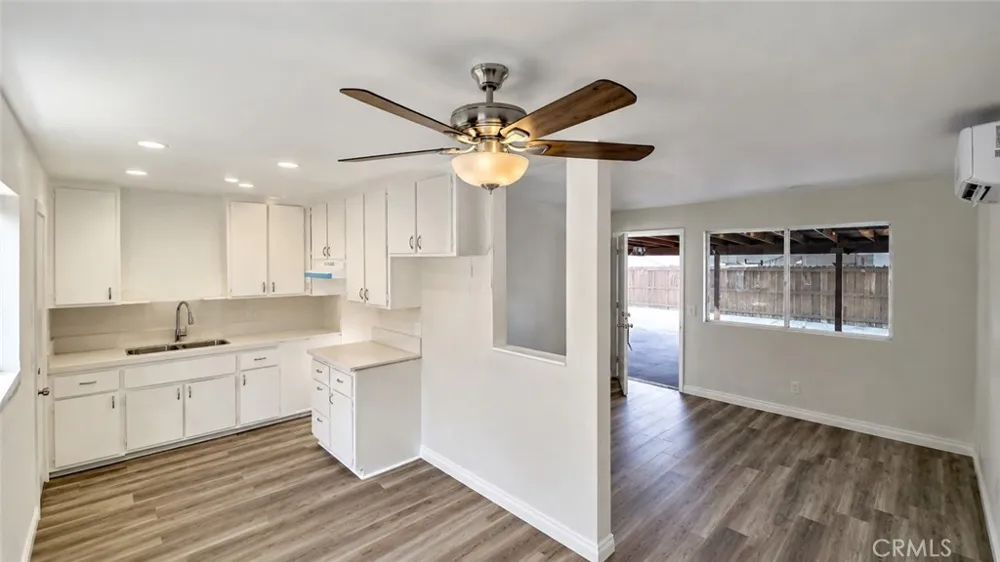 470 W Kimball Hemet, CA 92543