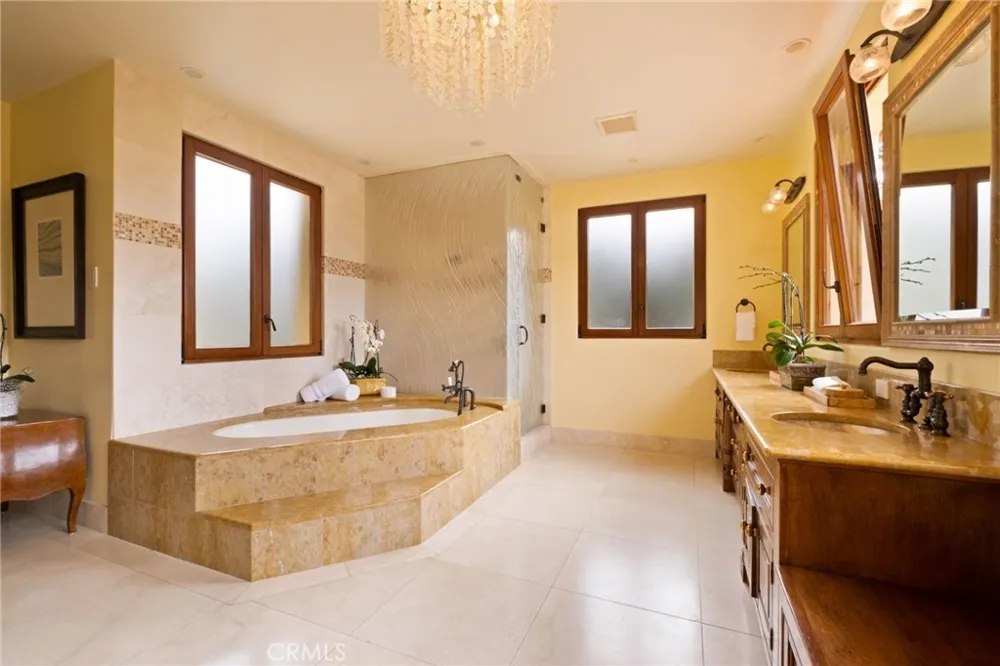 664 Calle Miramar Redondo Beach, CA 90277