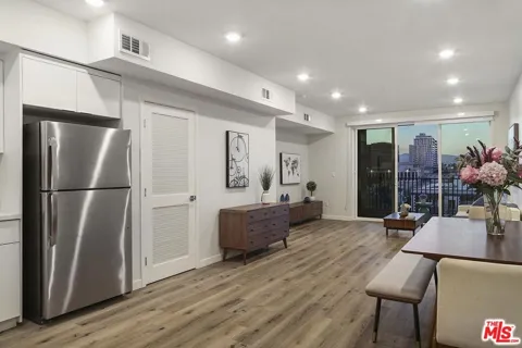 2783 Francis Avenue #511