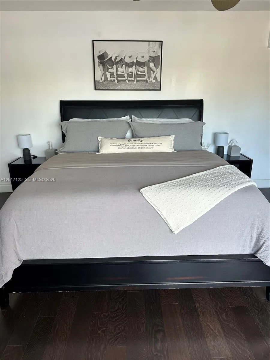 2908 Bayview Dr Fort Lauderdale, FL 33306