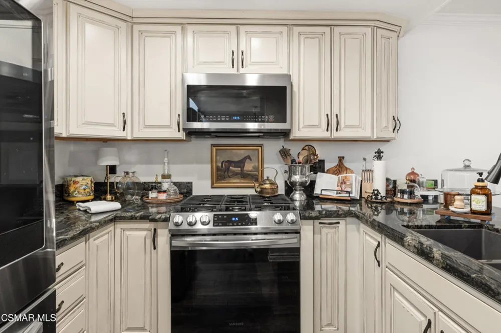 1928 Stow Street Simi Valley, CA 93063