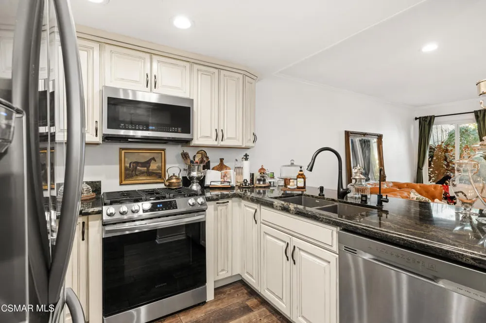 1928 Stow Street Simi Valley, CA 93063