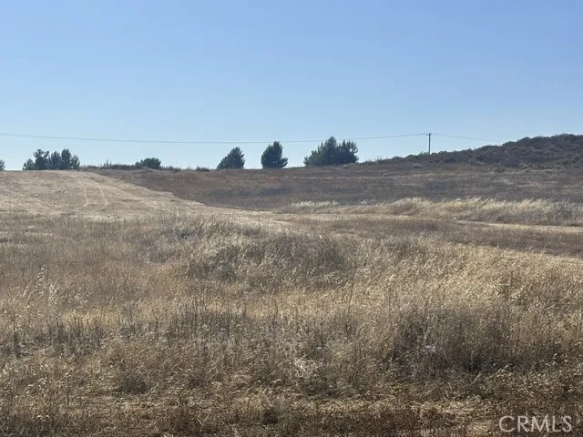 18 Keller Road Winchester, CA 92596