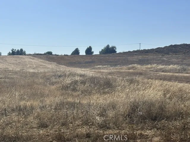 18 Keller Road Winchester, CA 92596