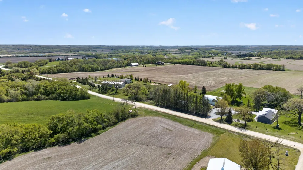 7254 County Road 117 SW Byron, MN 55920