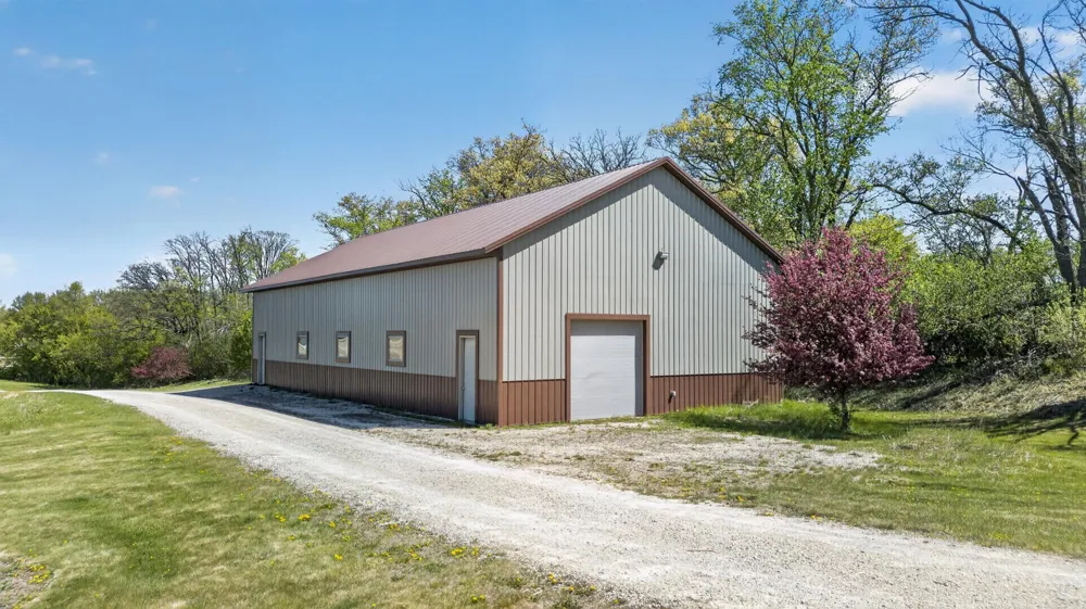 7254 County Road 117 SW Byron, MN 55920
