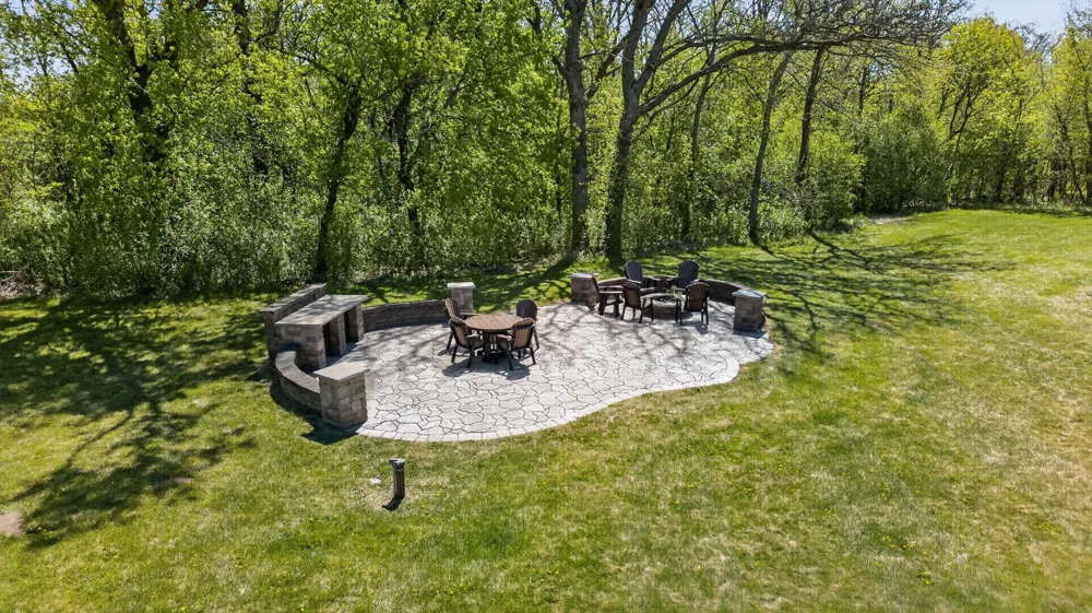 7254 County Road 117 SW Byron, MN 55920