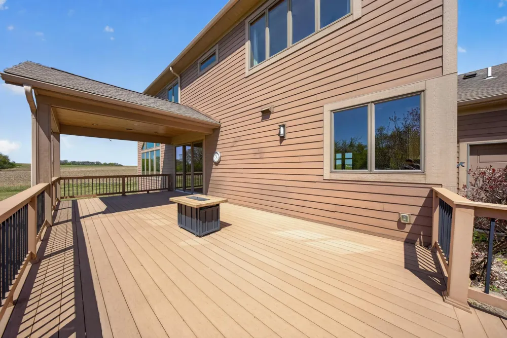 7254 County Road 117 SW Byron, MN 55920